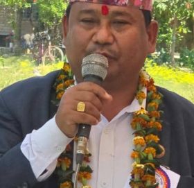 मुख्यमन्त्री शाहद्वारा मन्त्री चौधरीलाई राजीनामा दिन निर्देशन